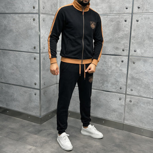 L . o . r . o . P . i . a . n . a Training Suit
