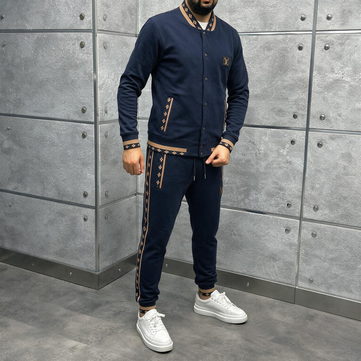 L . V  Training Suit