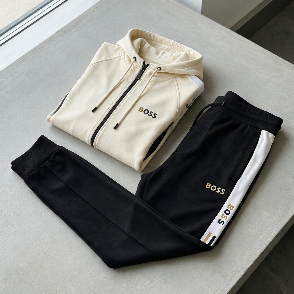 B . o . s . s  Training Suit